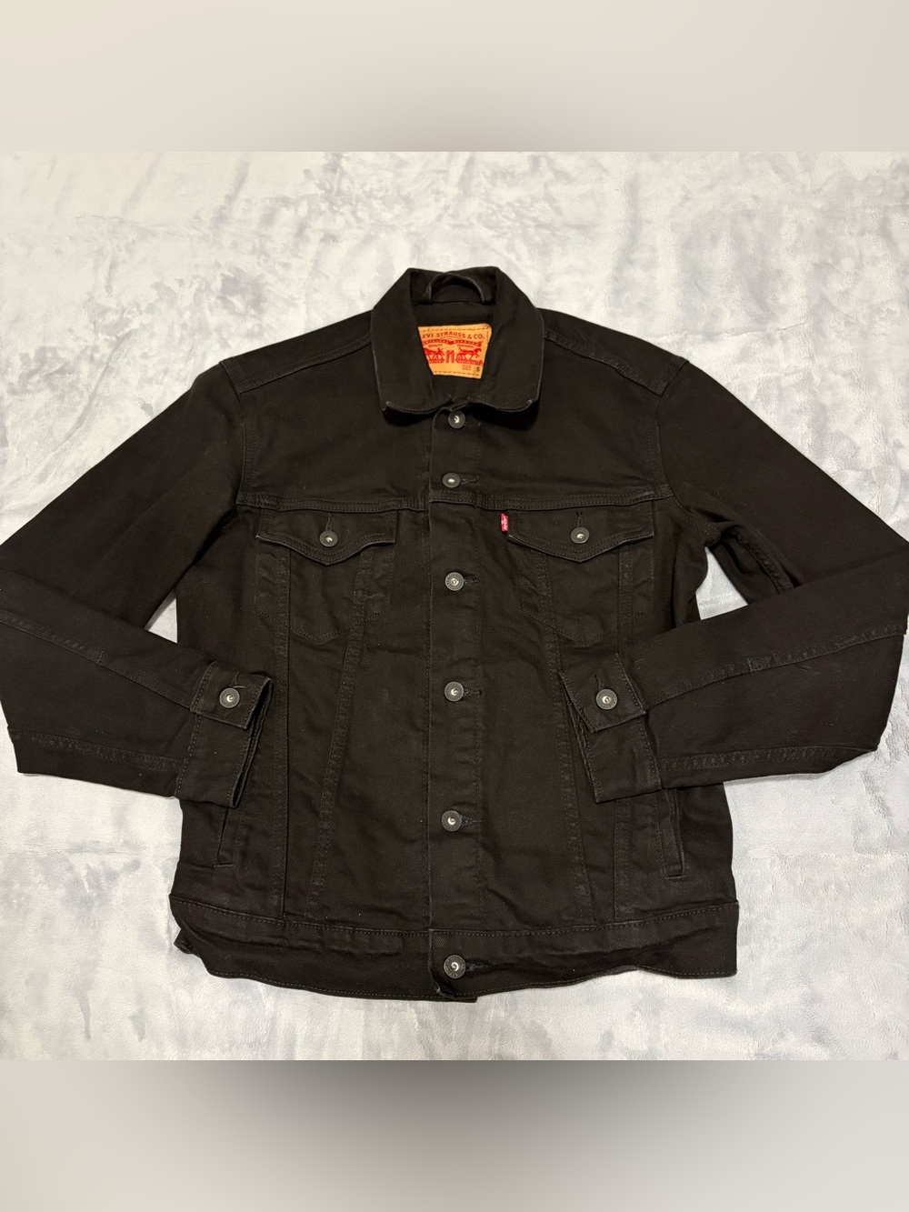 Levi’s Black Denim Trucker Jacket - Men’s Size Small streetwear grunge Americana